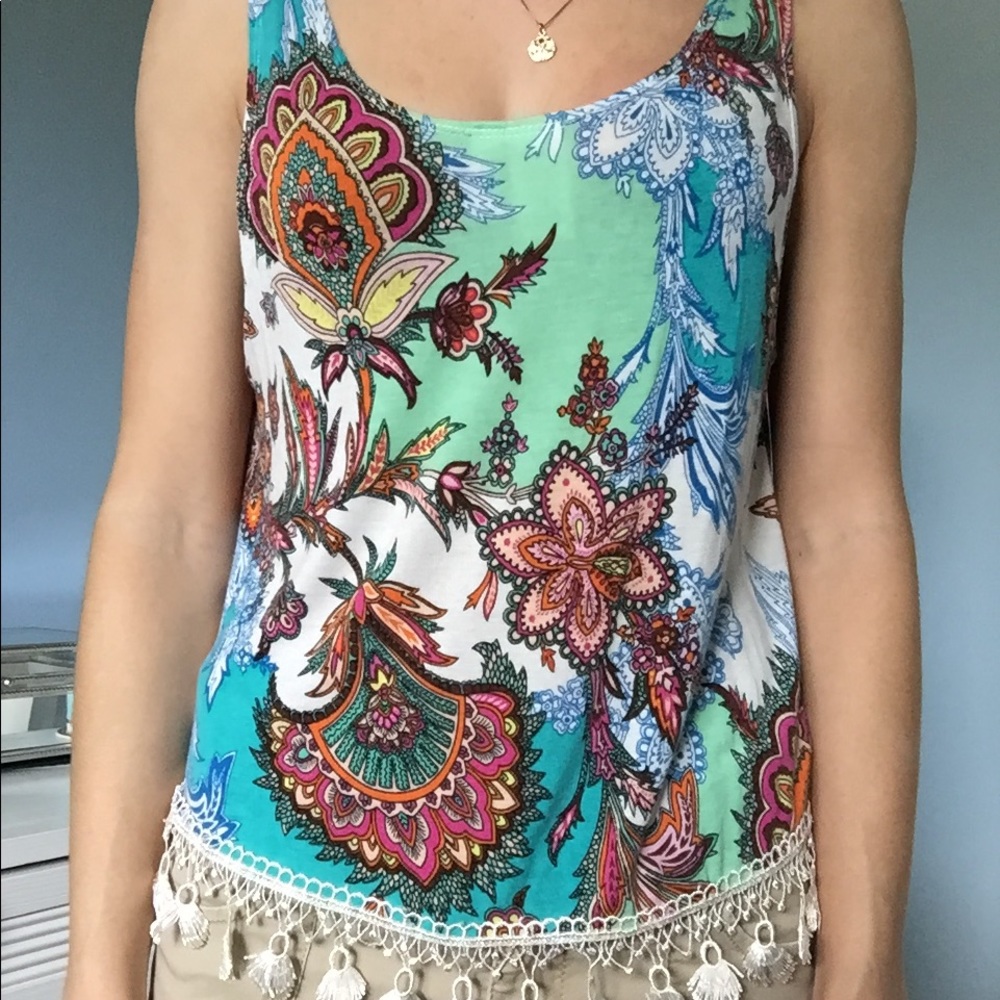 Paisley printed tank with trim